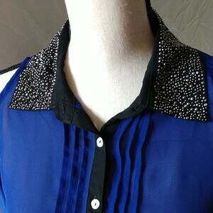 Demure Truth Cold Shoulder Sheer Cobalt Blouse size Small
